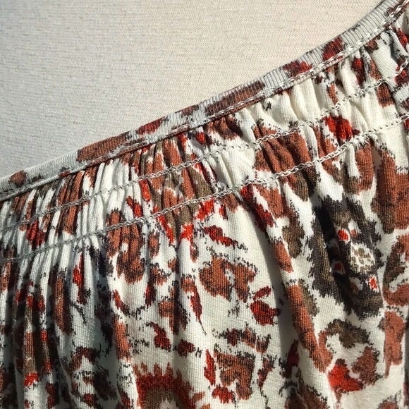 Max Studio Floral Print Scooped Neckline Short Sleeved Elastic Waistband Top Med - Picture 11 of 16